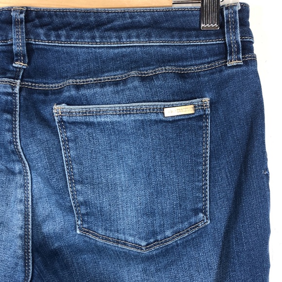 White House Black Market girlfriend fit floral embroidered jeans size 4 - Picture 7 of 12